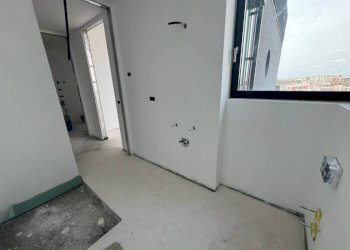 Interno appartamento - Trilocale via CAMPARI, 3/b, Sesto San Giovanni - foto 8