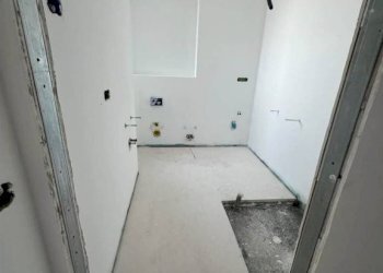 Interno appartamento - Trilocale via CAMPARI, 3/b, Sesto San Giovanni - foto 10