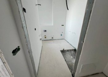 Interno appartamento - Trilocale via CAMPARI, 3/b, Sesto San Giovanni - foto 13