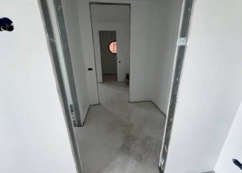 Interno appartamento - Trilocale via CAMPARI, 3/b, Sesto San Giovanni - foto 15