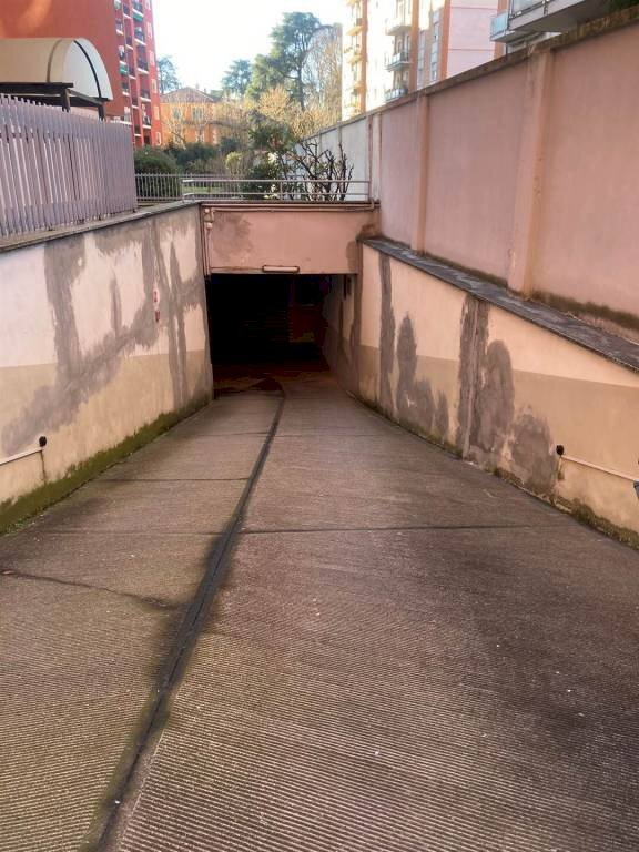 Ingresso - Box via SACCHETTI, 13, Sesto San Giovanni - foto 2