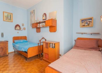 Camera da letto - Three-room apartment viale MARELLI, 19, Sesto San Giovanni - photo 32