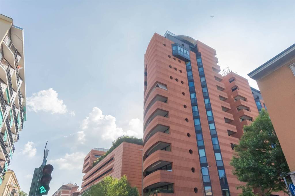 Facciata - Box via CAMPARI, 9, Sesto San Giovanni - foto 3