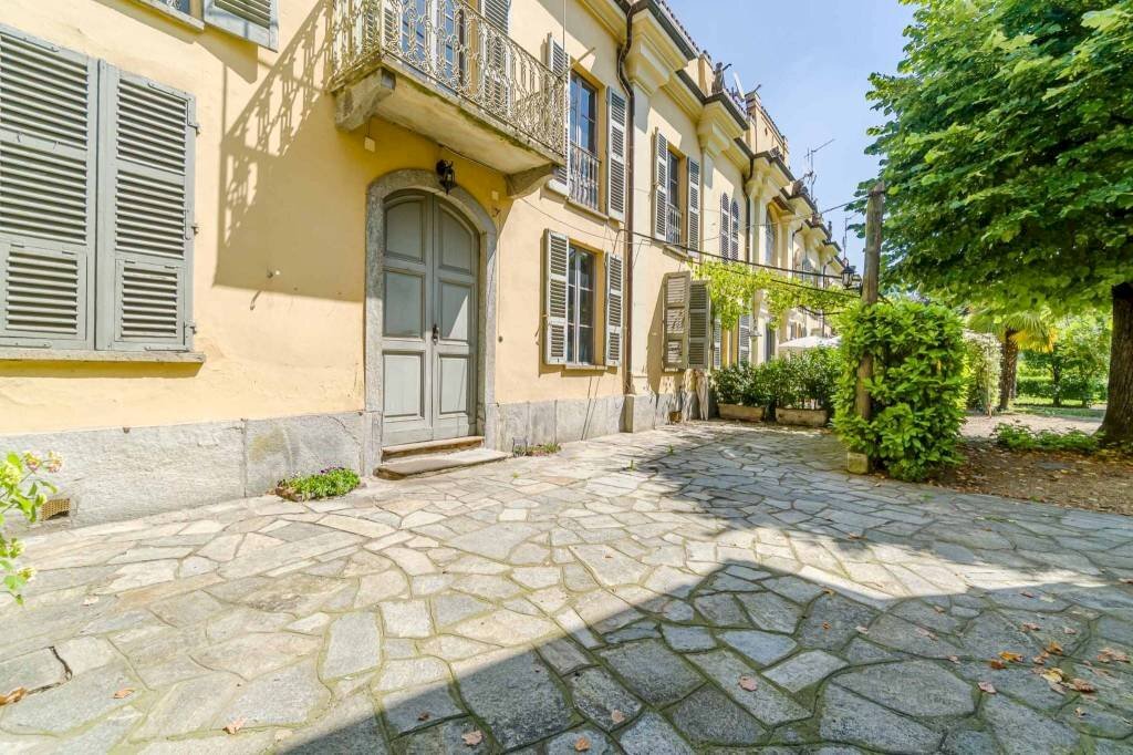 Cortile interno - Apartment via Carlo Tenivelli, 27, Moncalieri - photo 2