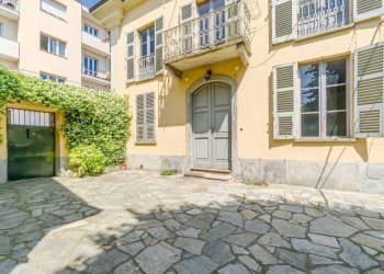 Cortile interno - Appartamento via Carlo Tenivelli, 27, Moncalieri - foto 4