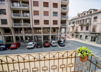 Balcone - Appartamento via Po, 7, Chivasso - foto 11