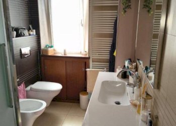 Bagno - Four-room apartment Cuneo (neighborhood Donatello) - photo 14