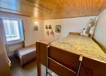 Camera da letto - Quadrilocale Frazione Oretto, 65, Campiglia Cervo - foto 9