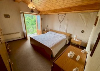 Camera da letto - Quadrilocale Frazione Oretto, 65, Campiglia Cervo - foto 13