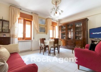 Salone - Quadrilocale via Antonio Purificato, 34, Catanzaro - foto 5