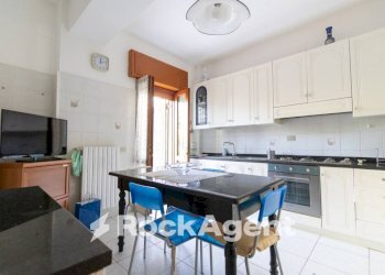 Cucina - Quadrilocale via Antonio Purificato, 34, Catanzaro - foto 8