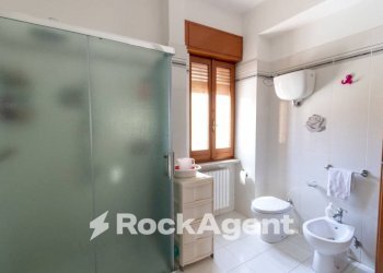 Bagno - Quadrilocale via Antonio Purificato, 34, Catanzaro - foto 14