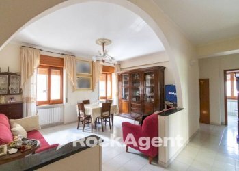 Salone - Quadrilocale via Antonio Purificato, 34, Catanzaro - foto 2