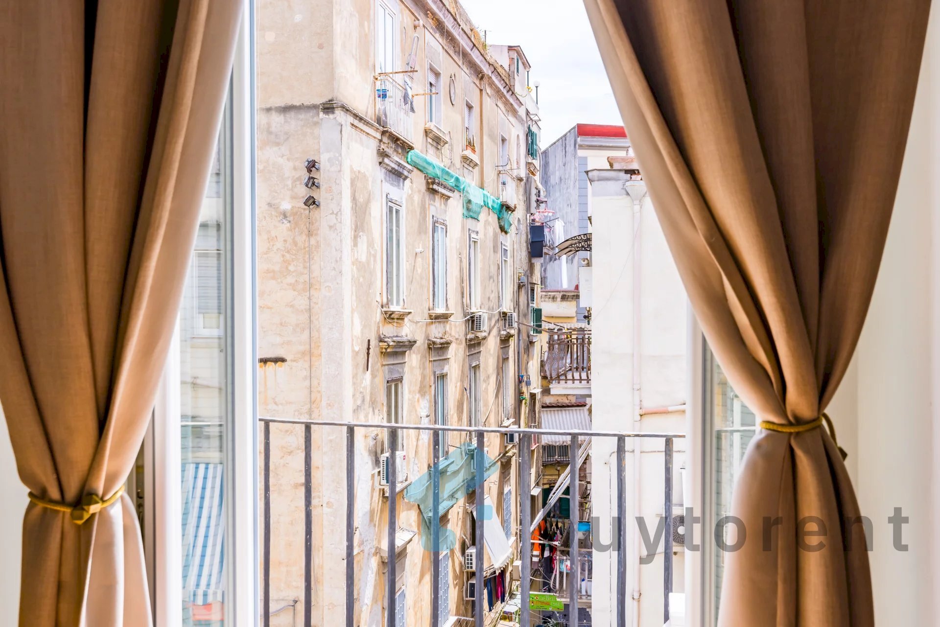 Apartment Piazzetta Rosario di Palazzo, 10., Napoli - photo 3