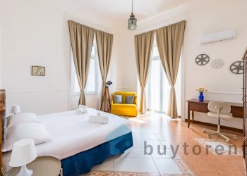 Appartamento Piazzetta Rosario di Palazzo, 10., Napoli - foto 2