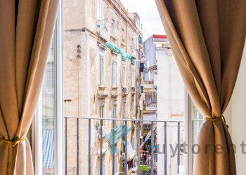 Appartamento Piazzetta Rosario di Palazzo, 10., Napoli - foto 3