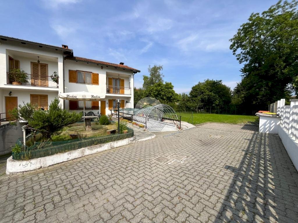 Terraced Villa Via Don Mosetto, Ivrea - photo 2