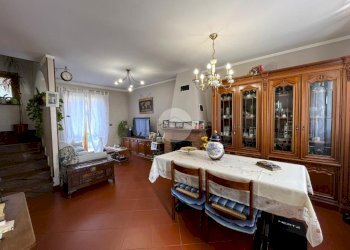 Villa a Schiera Via Don Mosetto, Ivrea - foto 11