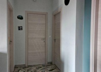 Four-room apartment Torino - photo 18