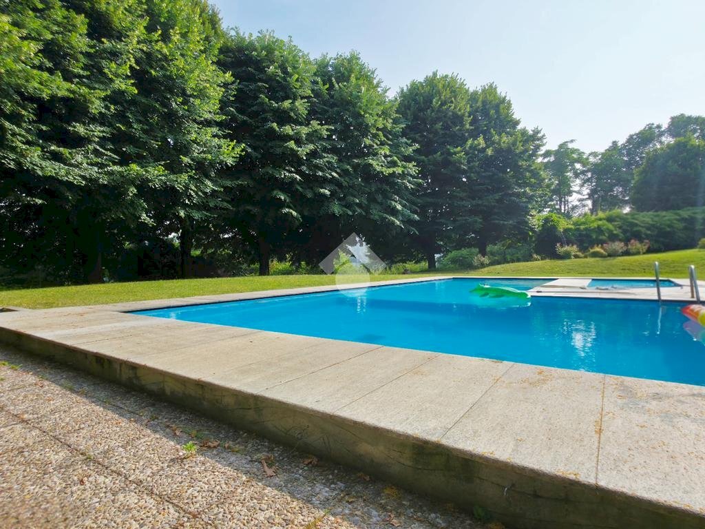 Villa Strada rossina, Castagneto Po - foto 1