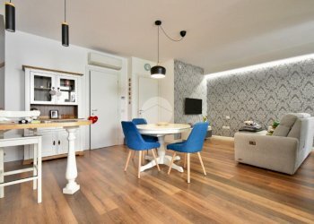 Trilocale Via Prov. Uso, Borghi - foto 1