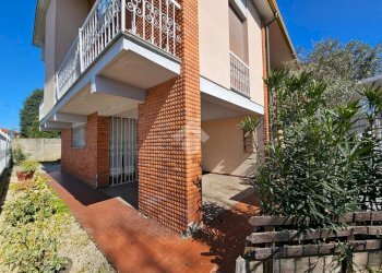 Villa Via S. Giovanni, Robecco sul Naviglio - foto 1