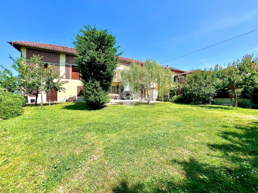 Semi-detached house Via francesco Vercelli, Camerano Casasco - photo 1