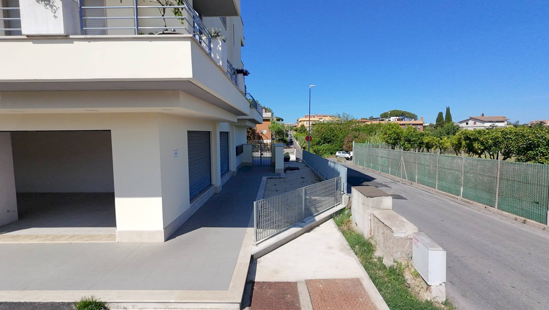 Foto 2 - Commercial Premises Via Leonardo Mellano
 
160, Roma - photo 2