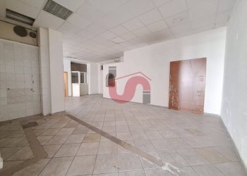 Foto 10 - Commercial Premises Via Giustiniani, Benevento - photo 10