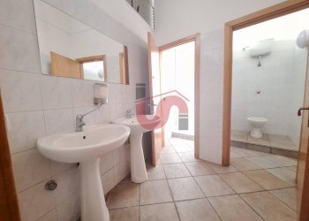 Foto 13 - Commercial Premises Via Giustiniani, Benevento - photo 13