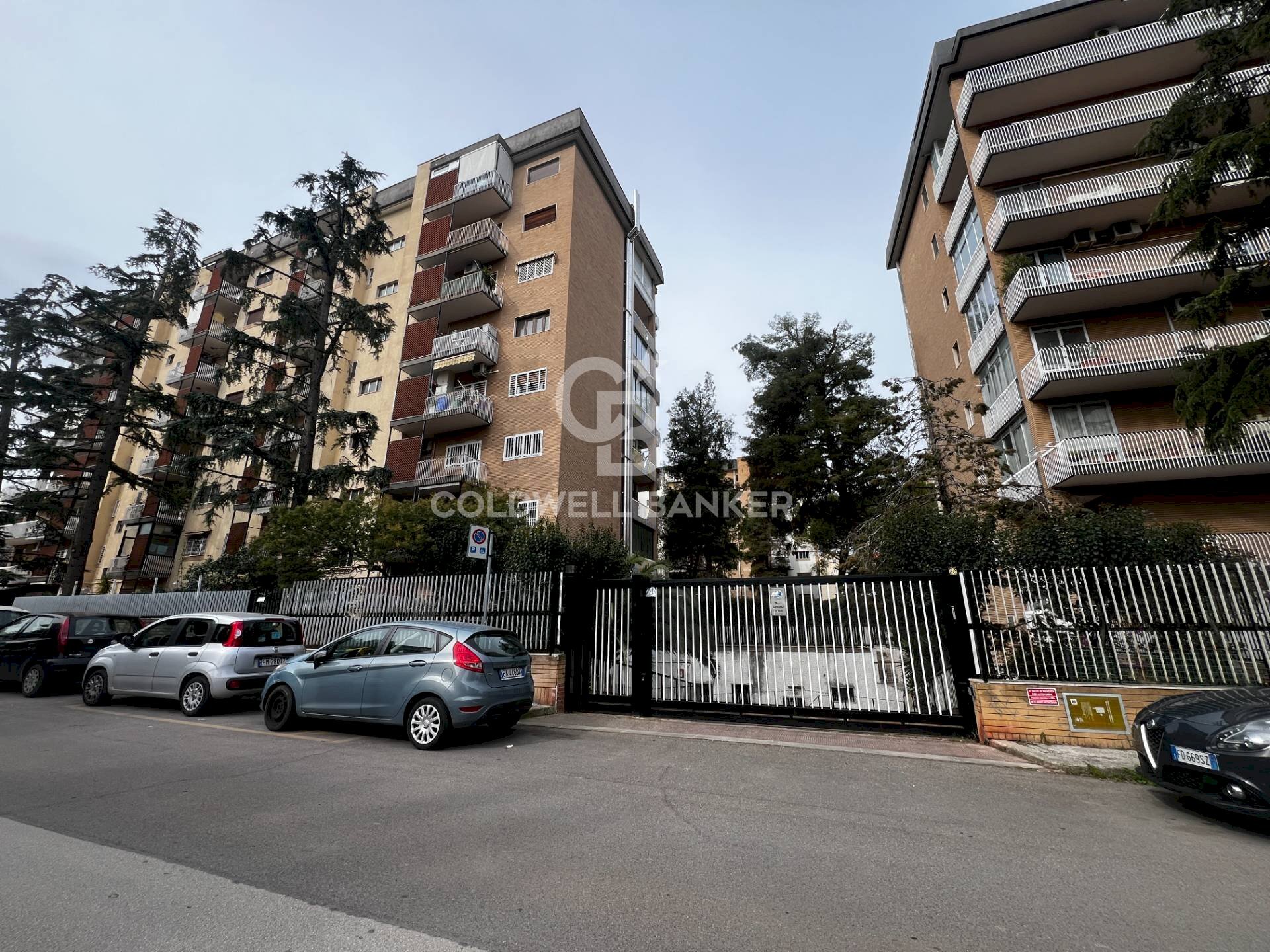 Foto 1 - Box Via Niceforo
 
23, Bari - photo 1