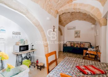 Foto 3 - Stabile - Palazzo Via Duomo
 
9, Mola di Bari - foto 3