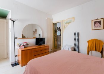 Foto 13 - Stabile - Palazzo Via Cristoforo Colombo
 
26, Mola di Bari - foto 13