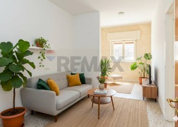 Soggiorno - Appartamento VIA ARMANDO DIAZ
 
5, Trecastagni - foto 14