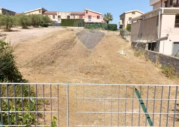 Edificio all\'aperto - Terreno edificabile via Gandhi
 
sn, Mazzarrone - foto 1