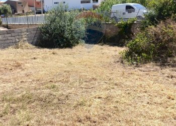 Giardino - Terreno edificabile via Gandhi
 
sn, Mazzarrone - foto 12