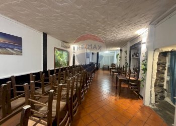 Sala da pranzo - Locale Commerciale piazza don diego
 
38, Pedara - foto 6