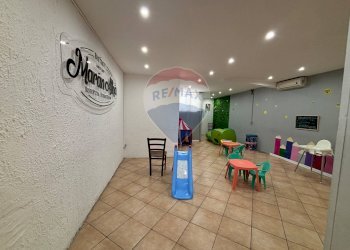 Sala da pranzo - Locale Commerciale piazza don diego
 
38, Pedara - foto 28