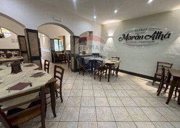 Sala da pranzo - Locale Commerciale piazza don diego
 
38, Pedara - foto 31