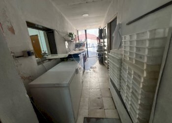 Cucina - Locale Commerciale piazza don diego
 
38, Pedara - foto 37