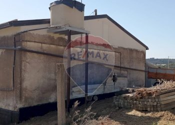 Casa all\'aperto - Villa C/DA SCALAZZA SANTO PIETRO
 
SNC, Caltagirone - foto 2