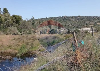 Vista delle montagne - Villa C/DA SCALAZZA SANTO PIETRO
 
SNC, Caltagirone - foto 16