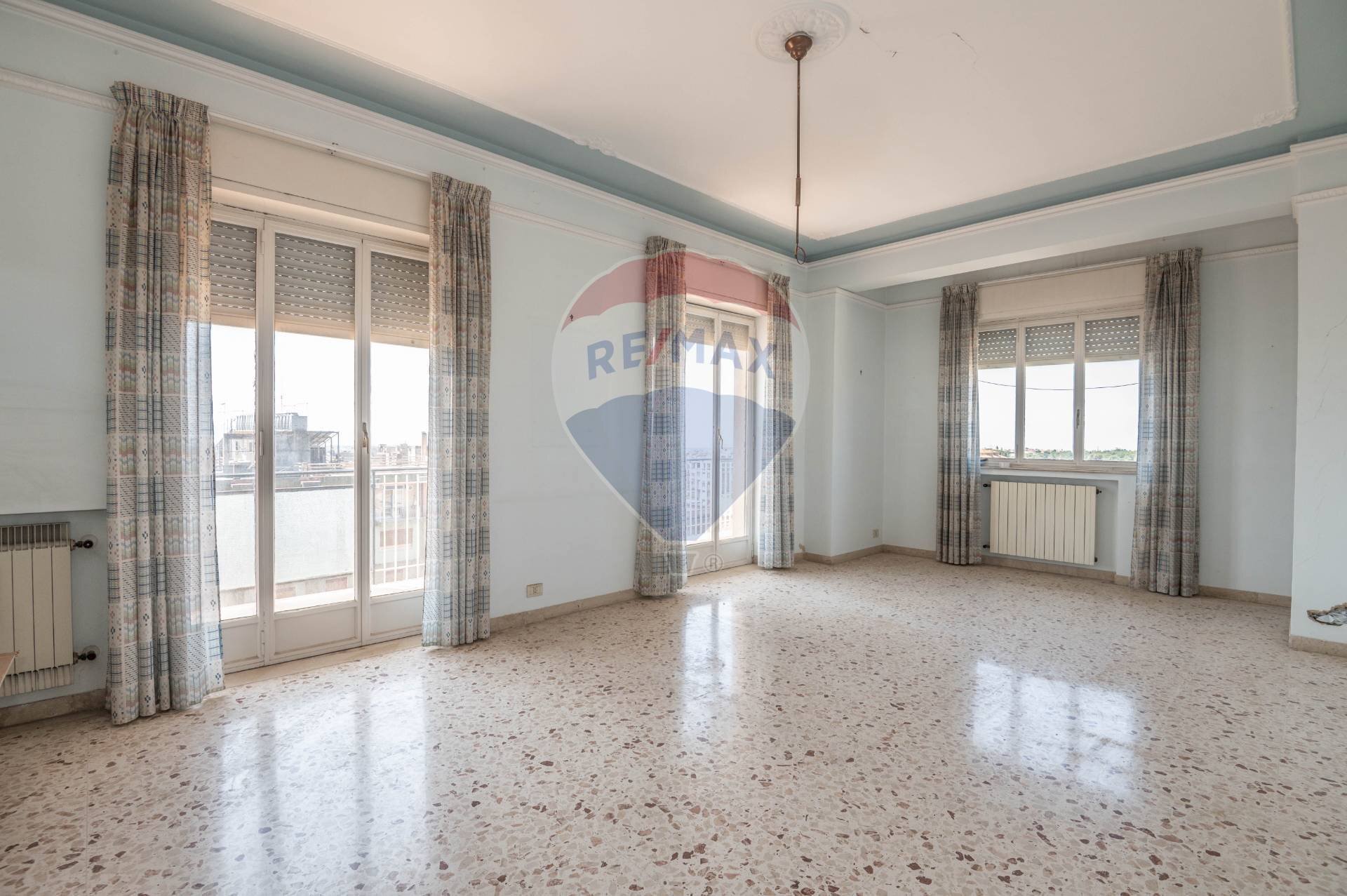 Stanza vuota - Appartamento Viale Dante Alighieri
 
12, Caltagirone - foto 1