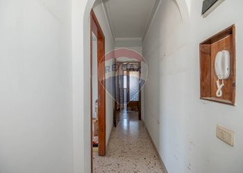 Hall / corridoio - Appartamento Viale Dante Alighieri
 
12, Caltagirone - foto 16