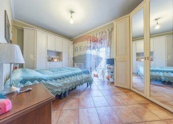 Camera / camera da letto - Trilocale VIA DELLA RUSTICA
 
336, Roma - foto 9