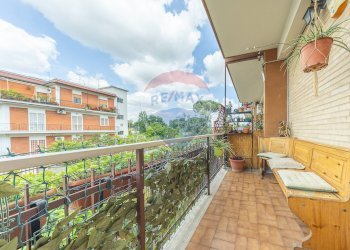 Balcone - Trilocale VIA DELLA RUSTICA
 
336, Roma - foto 25