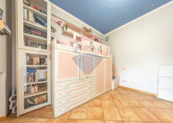 Camera / camera da letto - Trilocale VIA DELLA RUSTICA
 
336, Roma - foto 30