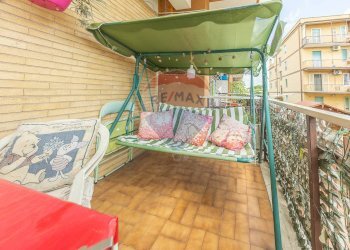 Balcone - Trilocale VIA DELLA RUSTICA
 
336, Roma - foto 32