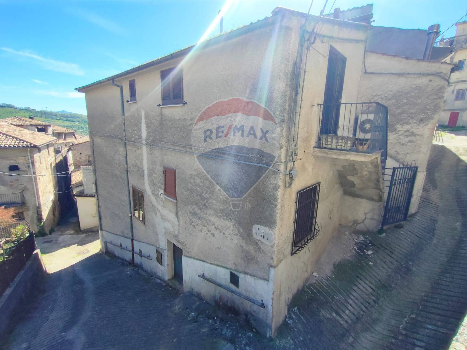 Edificio all\'aperto - Independent house Via dei Mille
20, Lungro - photo 3