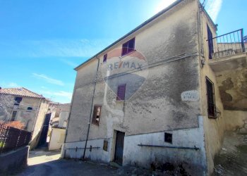 Casa all\'aperto - Casa indipendente Via dei Mille
 
20, Lungro - foto 5